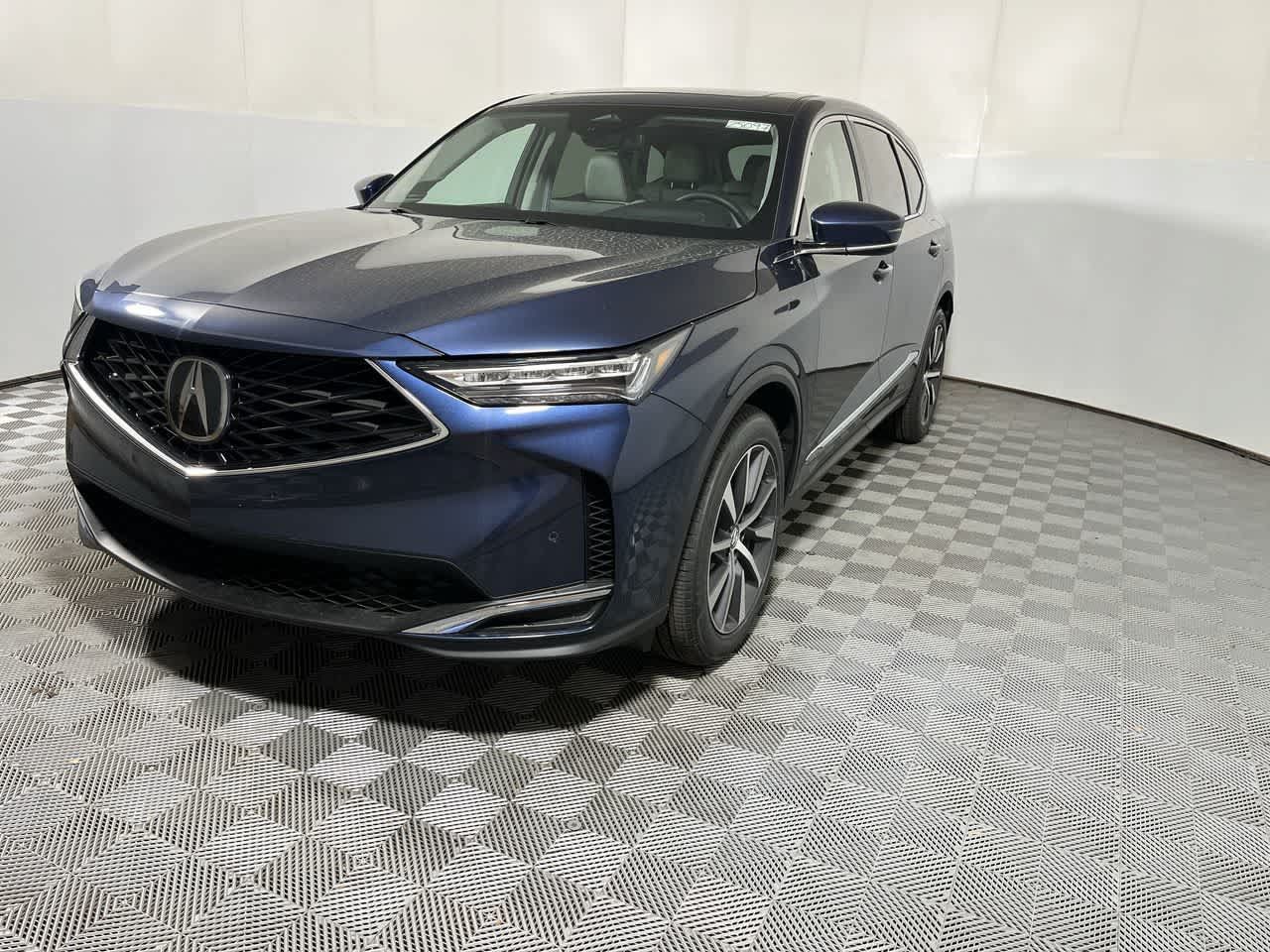 Used 2026 Acura MDX w/ Technology Package AWD/4WD image 4