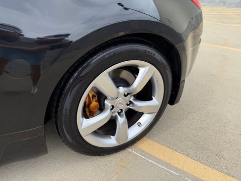 Used 2006 Nissan 350Z Grand Touring RWD image 17