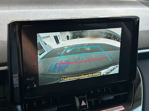 New 2026 Toyota Corolla Cross LE FWD image 22