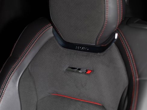 Used 2022 Chevrolet Camaro ZL1 image 22