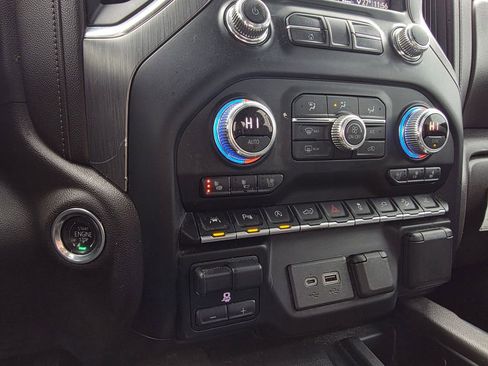 Used 2020 GMC Sierra 1500 Denali w/ Denali Ultimate Package image 18