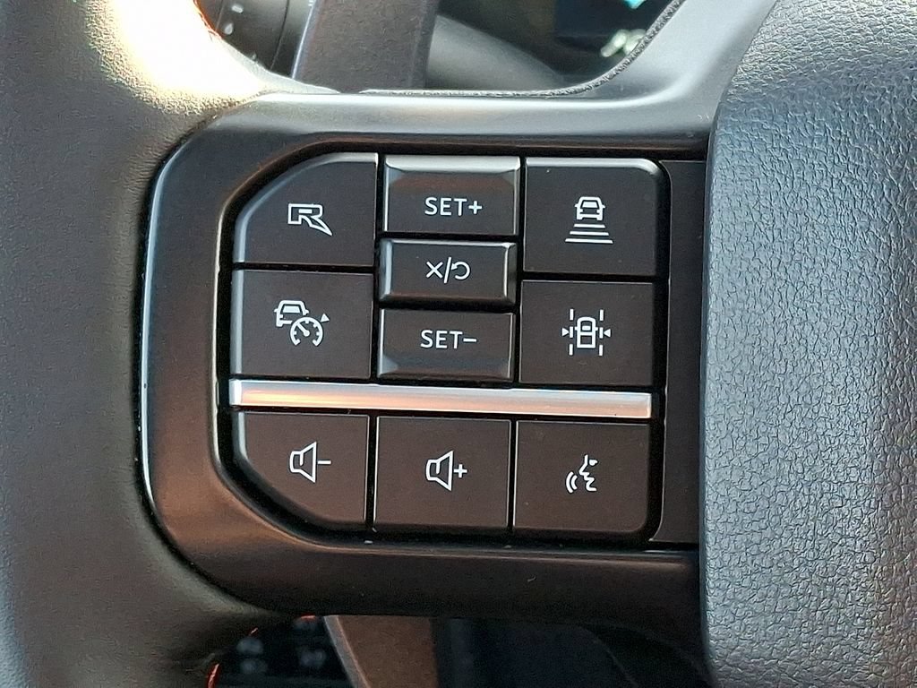 Used 2025 Ford F150 Raptor AWD/4WD image 21