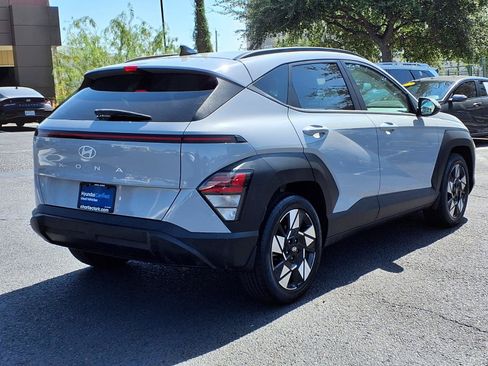 Certified 2025 Hyundai Kona SEL FWD image 5