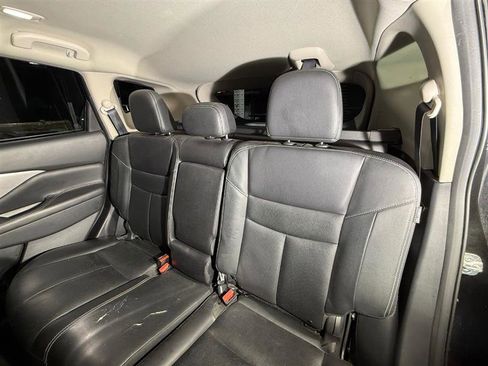 Used 2019 Nissan Murano SL w/ Cargo Package image 11