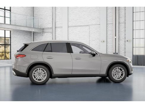 New 2026 Mercedes-Benz GLC 300 4MATIC image 17
