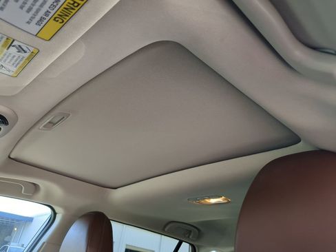 Used 2020 Subaru Outback Touring XT image 21