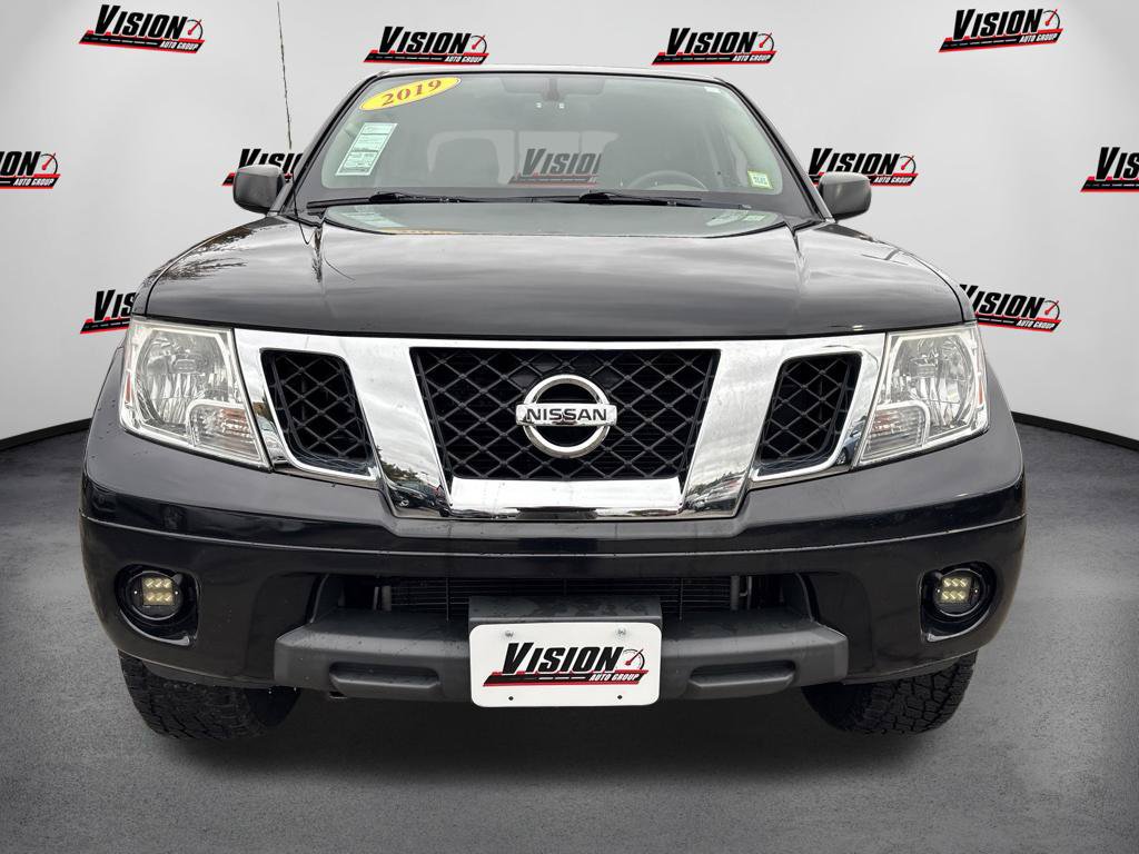 Used 2019 Nissan Frontier SV AWD/4WD image 2