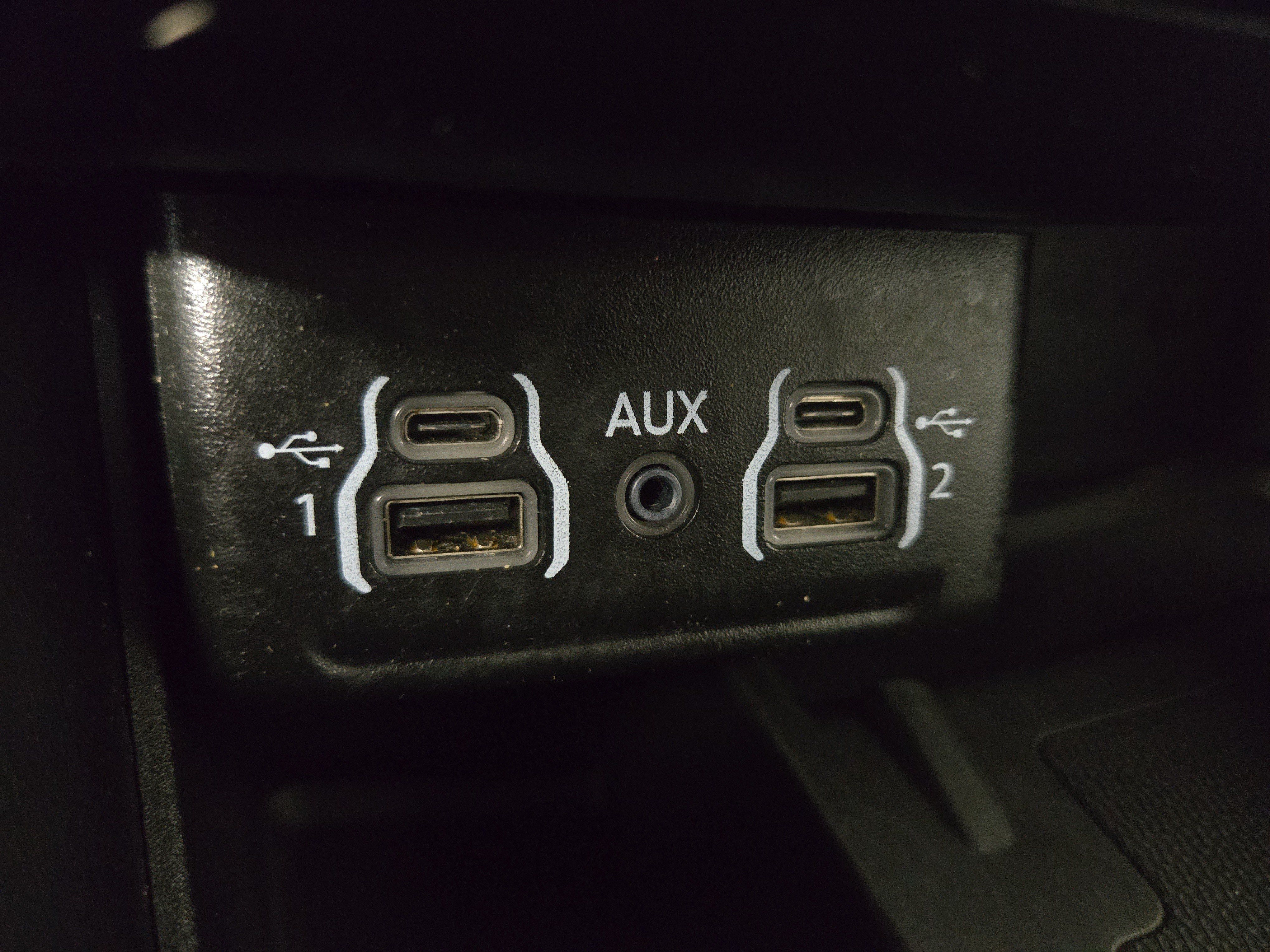 Used 2022 Dodge Durango R/T AWD/4WD image 27