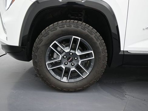New 2026 GMC Terrain AT4 w/ Convenience Package III image 8