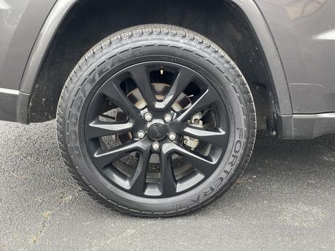 Used 2019 Jeep Grand Cherokee Altitude AWD/4WD image 55