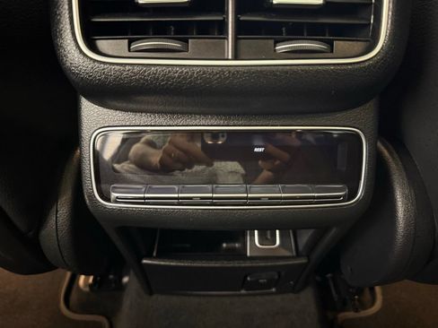 Used 2023 Mercedes-Benz GLS 450 4MATIC image 27