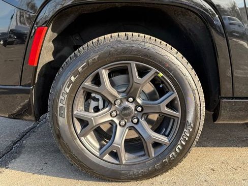 New 2026 Jeep Grand Wagoneer L Limited image 17