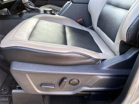 Used 2024 Ford Bronco Wildtrak image 25