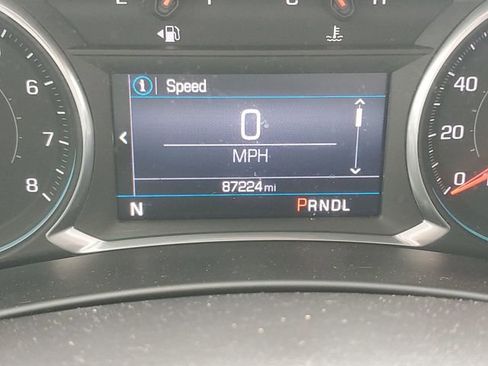 Certified 2019 Chevrolet Equinox LT FWD image 12