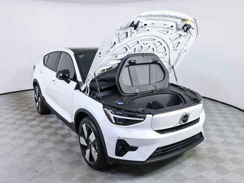 Certified 2023 Volvo C40 P8 Recharge Ultimate AWD/4WD image 35