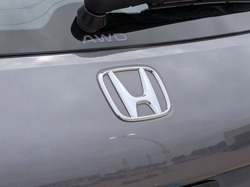 Used 2023 Honda HR-V LX image 24