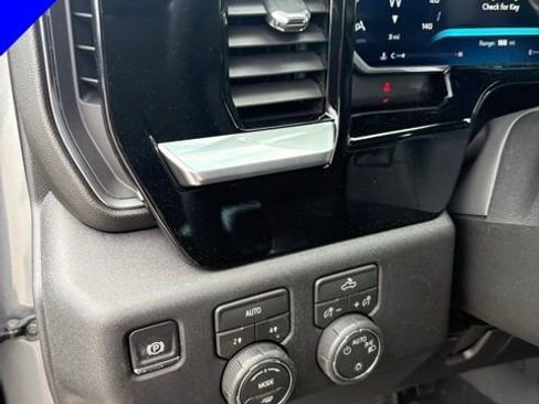 New 2026 Chevrolet Silverado 1500 LT AWD/4WD image 11