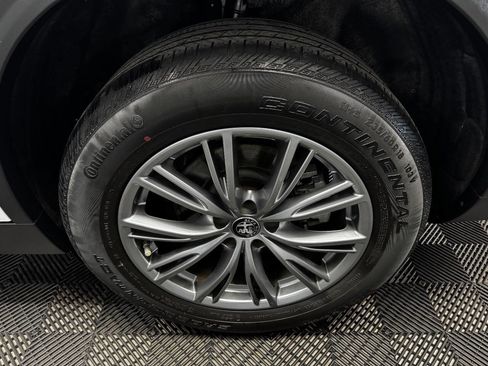 Used 2023 Alfa Romeo Stelvio Sprint image 18