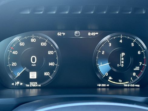 Used 2022 Volvo XC90 T5 Momentum w/ Advanced Package image 29