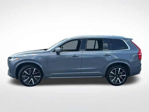 Used 2021 Volvo XC90 T6 Momentum w/ Climate Package AWD/4WD image 4