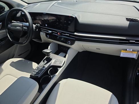 New 2026 Kia Sportage EX FWD image 12