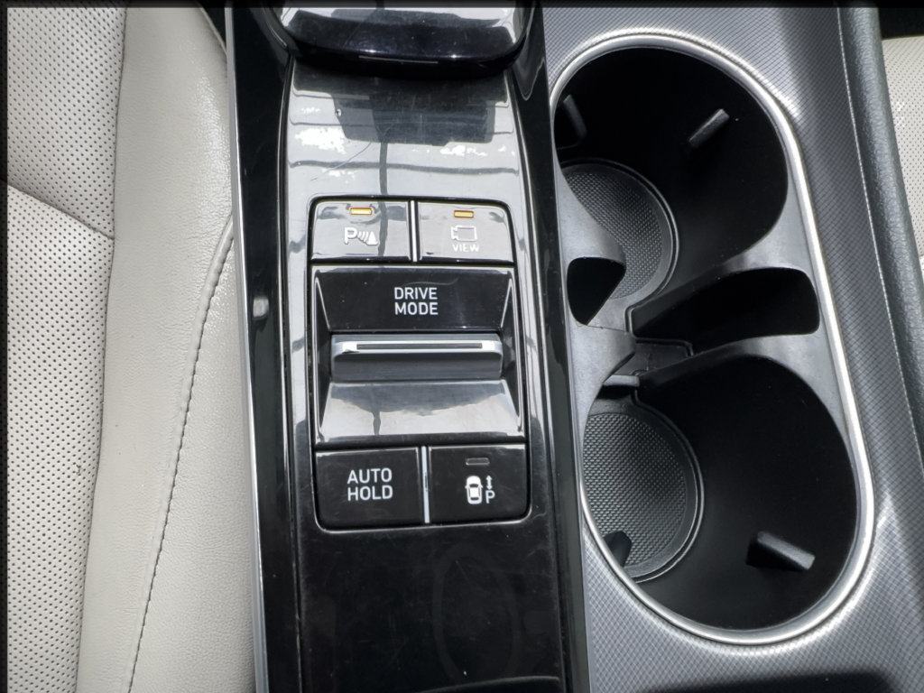 Used 2020 Hyundai Sonata Limited FWD image 49