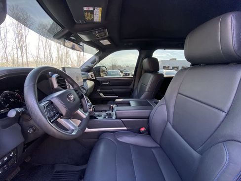Used 2023 Toyota Tundra Platinum AWD/4WD image 39