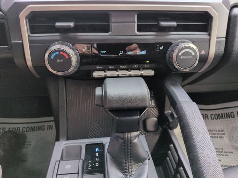 Used 2024 Toyota Tacoma SR5 image 18
