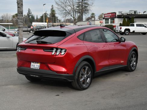 Used 2023 Ford Mustang Mach-E Select image 8