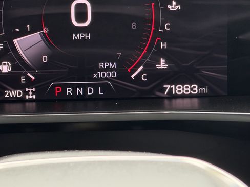 Used 2023 GMC Canyon AT4 w/ AT4 Premium Package AWD/4WD image 14