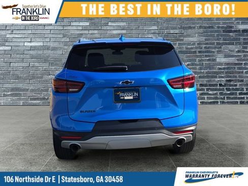 Used 2024 Chevrolet Blazer LT w/ Convenience Package FWD image 4