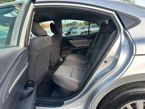 Used 2025 Toyota Camry LE FWD image 12