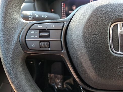 Used 2024 Honda Accord EX image 21