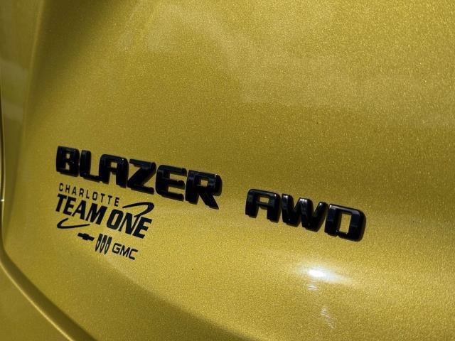 Used 2024 Chevrolet Blazer RS w/ Driver Confidence II Package AWD/4WD image 7