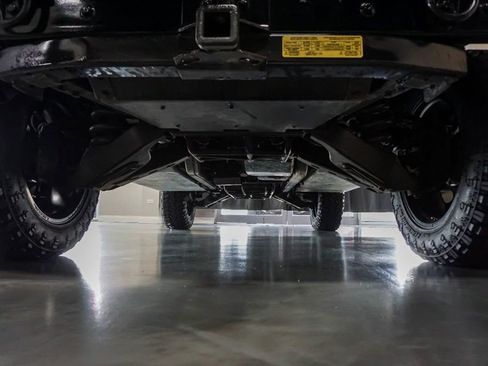 Used 2004 HUMMER H1 4-Door Open Top image 73