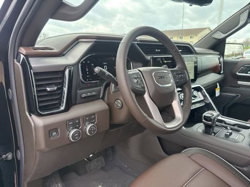 New 2026 GMC Sierra 1500 Denali w/ Technology Package AWD/4WD image 19