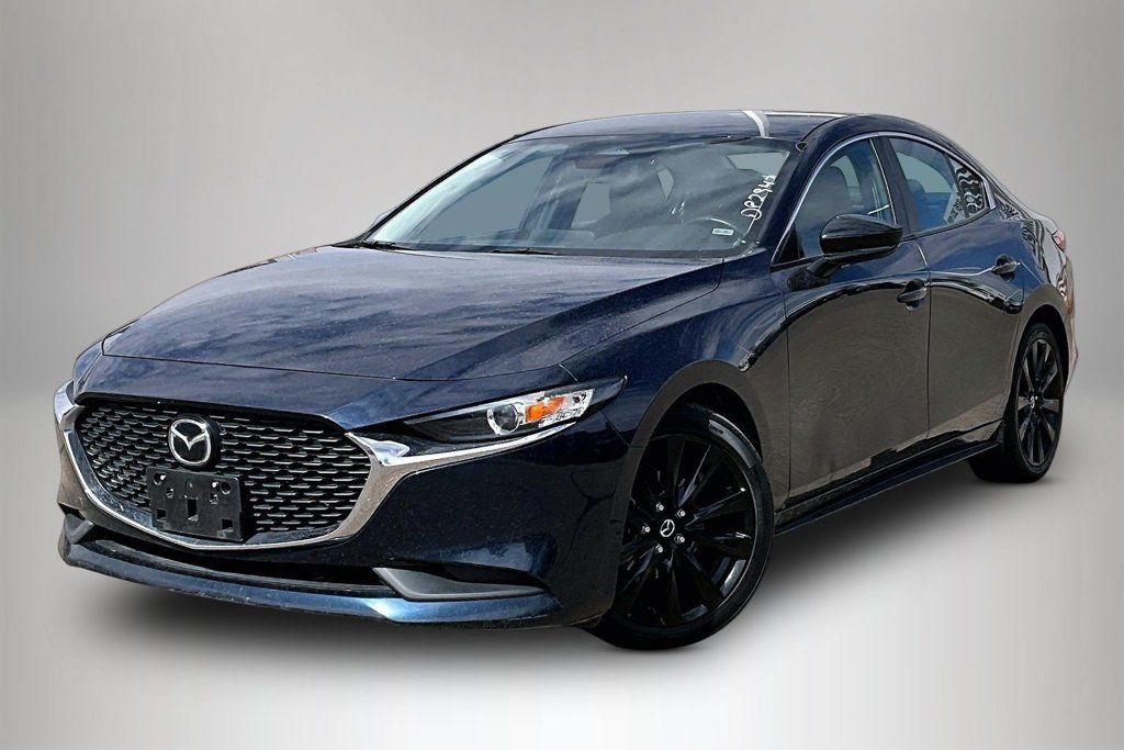 Used 2024 MAZDA MAZDA3 s FWD image 3