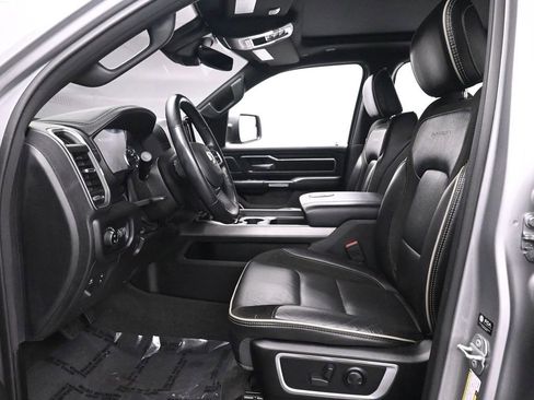 Used 2023 RAM 1500 Laramie AWD/4WD image 14
