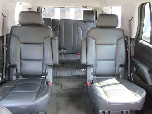 Used 2016 Chevrolet Tahoe LT w/ Luxury Package AWD/4WD image 22