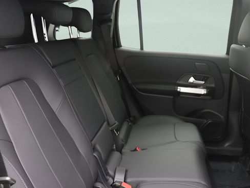 Certified 2026 Mercedes-Benz GLB 250 image 28
