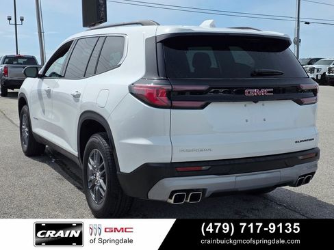 Used 2025 GMC Acadia Elevation FWD image 5