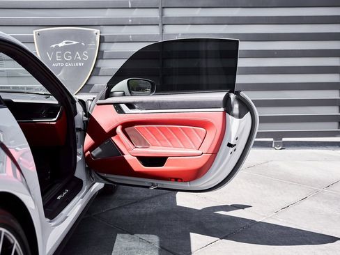 Used 2021 Porsche 911 Turbo S image 21