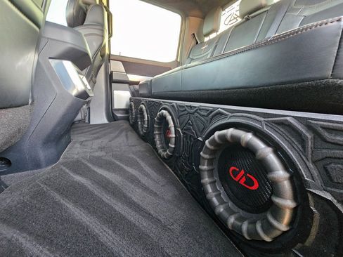 Used 2024 Ford F450 Platinum image 57