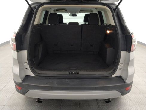 Used 2017 Ford Escape SE w/ Equipment Group 201A image 29