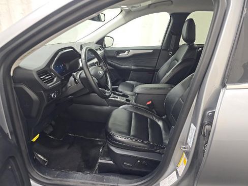 Used 2024 Ford Escape Platinum AWD/4WD image 10
