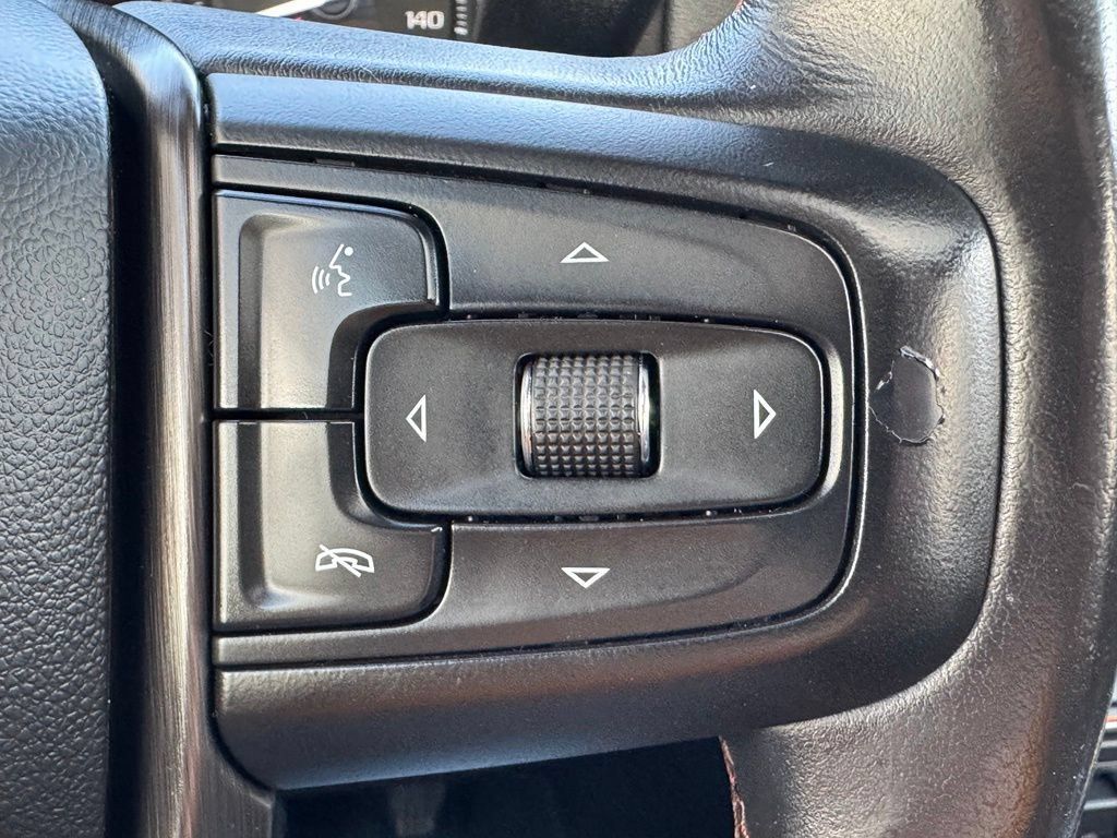 Used 2020 GMC Sierra 1500 AT4 w/ AT4 Premium Package AWD/4WD image 19
