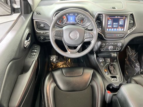 Used 2022 Jeep Cherokee Trailhawk AWD/4WD image 21