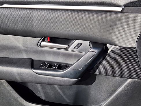 Used 2024 MAZDA CX-50 AWD 2.5 S w/ Premium Package image 12