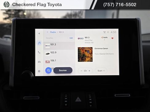 Used 2024 Toyota RAV4 XLE Premium image 32