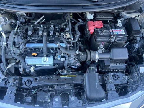 Used 2024 Nissan Versa S w/ Trunk Package image 29